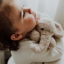 George Genopladelig Hjertelydsbamse Blush