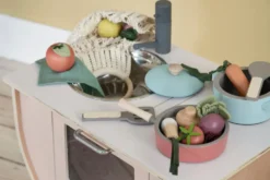 Legemad I Træ Frugter