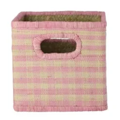Lille Firkantet Raffia Opbevaringskurv i Pink Tern