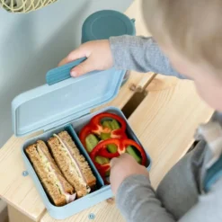 Madkasse Med Opdeling Tiny Farm Blue