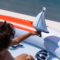 Ocean Stripes Adventure Badebassin med Rutsjebane (210 cm)