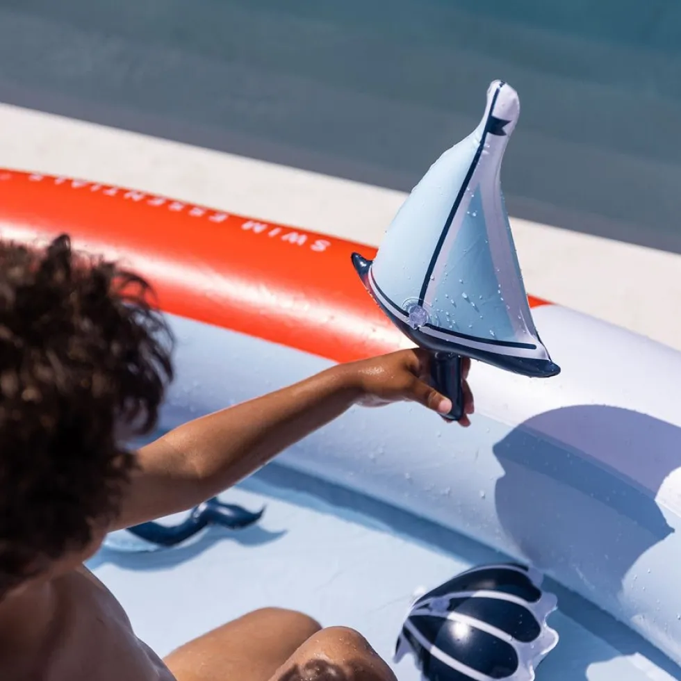 Ocean Stripes Adventure Badebassin med Rutsjebane (210 cm)