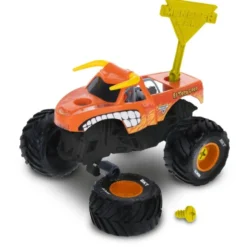 2-pak Mechanix Byg Din Egen Monstertruck med Zombie & El Toro Loco