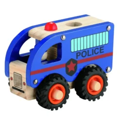Politibus i træ med gummihjul