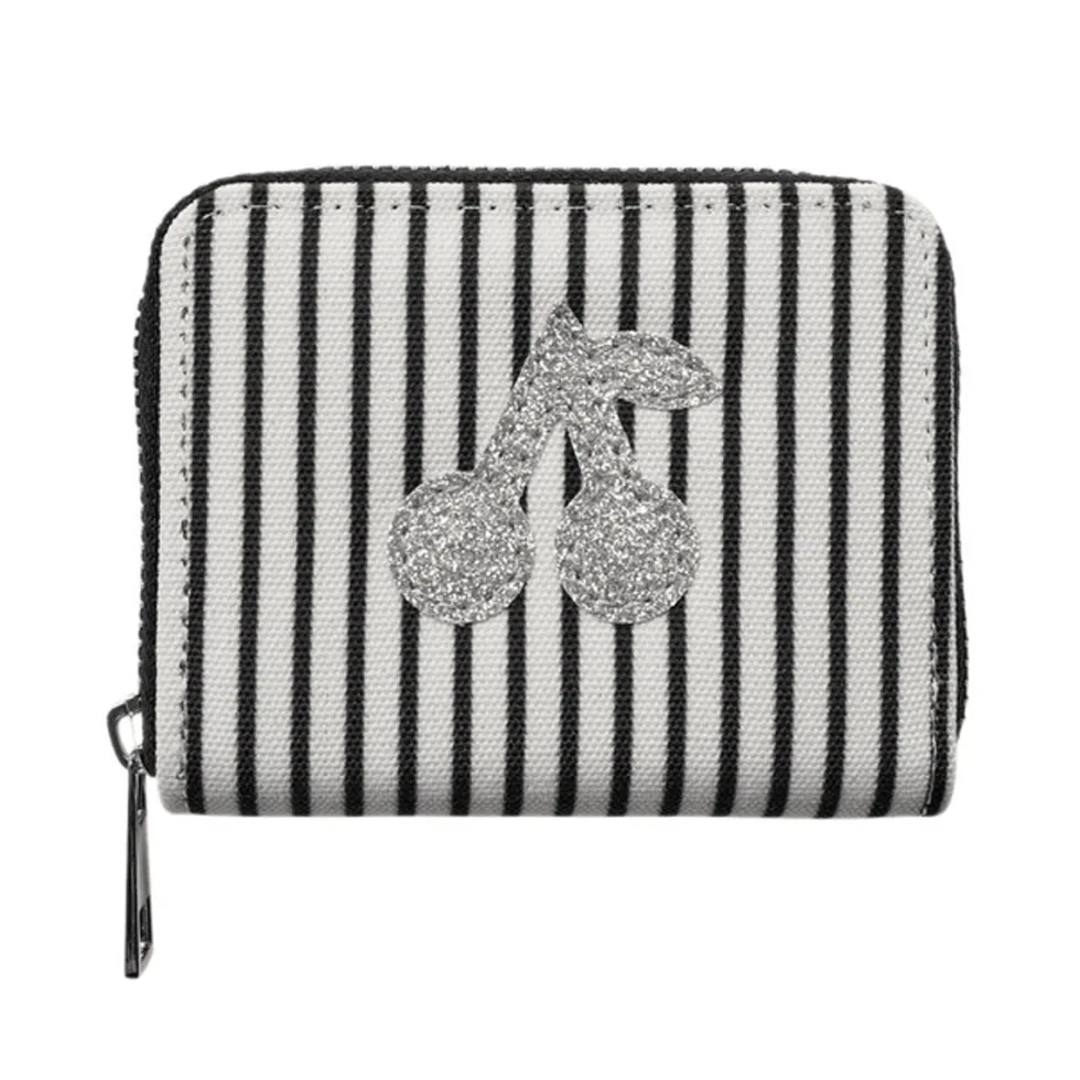Pung White Black Striped