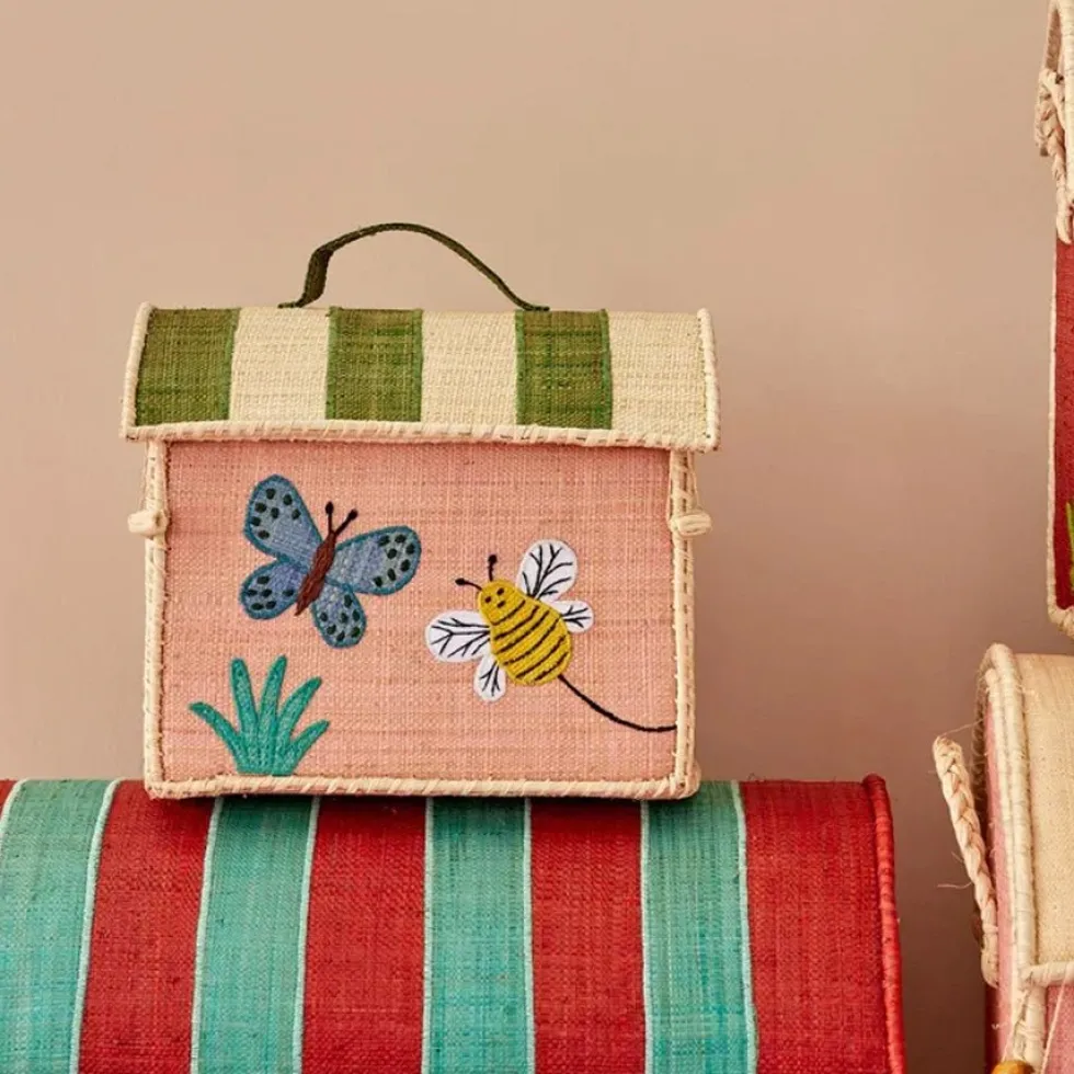 Raffia Opbevaringshus med Sommerfugl i Pink i Ekstra Lille